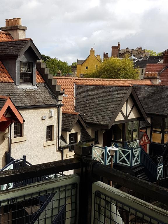 Dean Village - Lovely 2 Bed In Picturesque Dean Village With Balcony And Private Parking Edimburgo Quarto foto